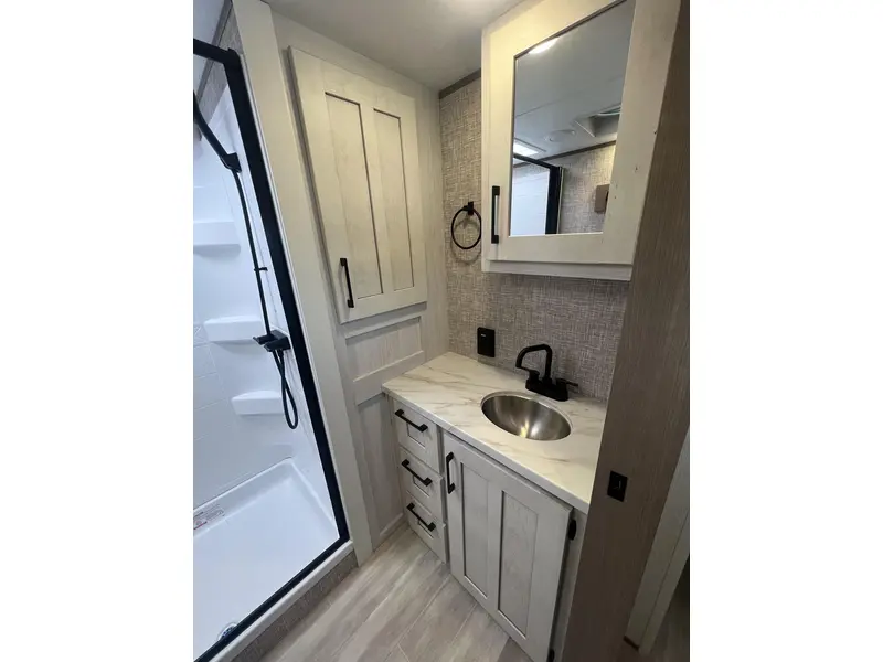 2025 KZ-RV Durango H-T D240RKD