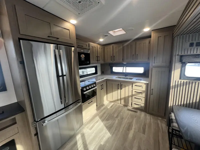 2025 KZ-RV Durango H-T D240RKD