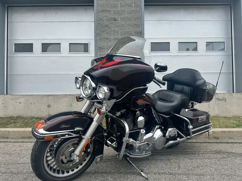Harley-Davidson FLHTC Electra Glide CLASSIC 2011