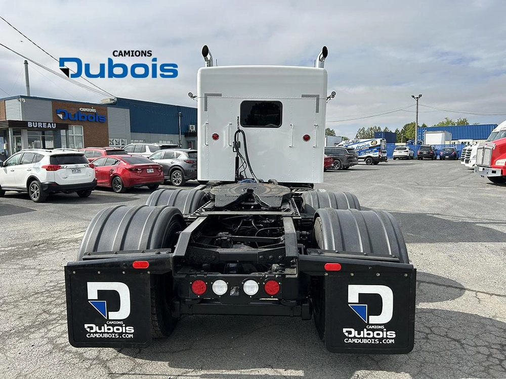 Kenworth T800 2021 alt