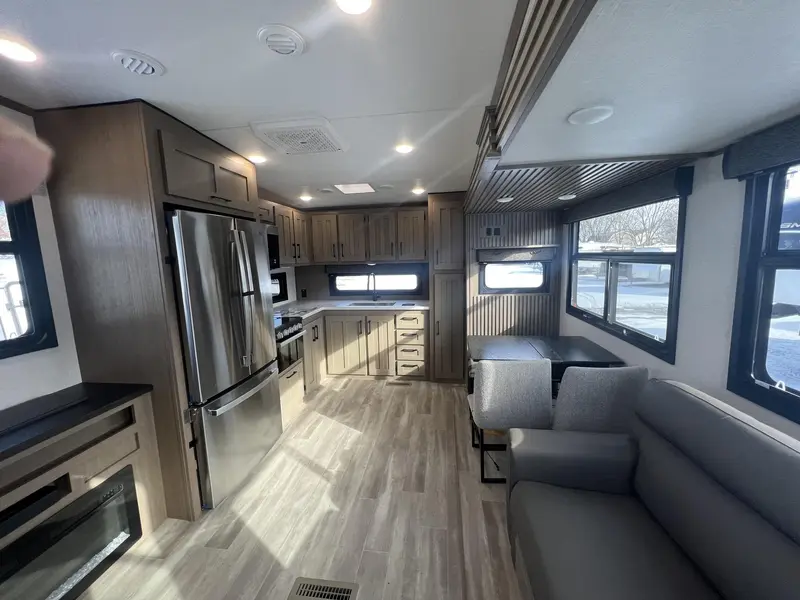 2025 KZ-RV Durango H-T D240RKD