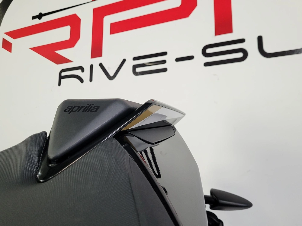 Aprilia Tuono V4 1100 Factory *6.99% / 72 Mois💳 2024 alt