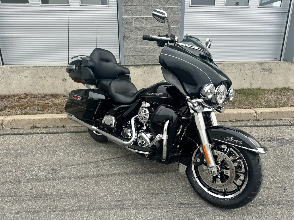 Harley-Davidson FLHTK 2014