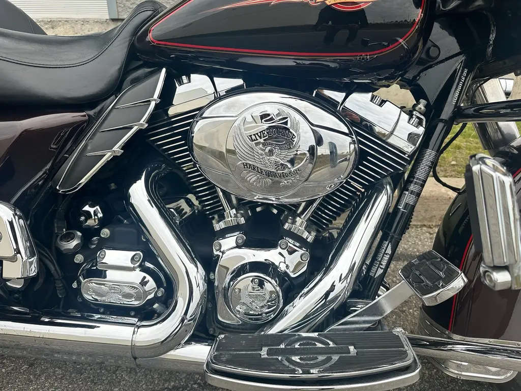 Harley-Davidson FLHTC Electra Glide CLASSIC 2011