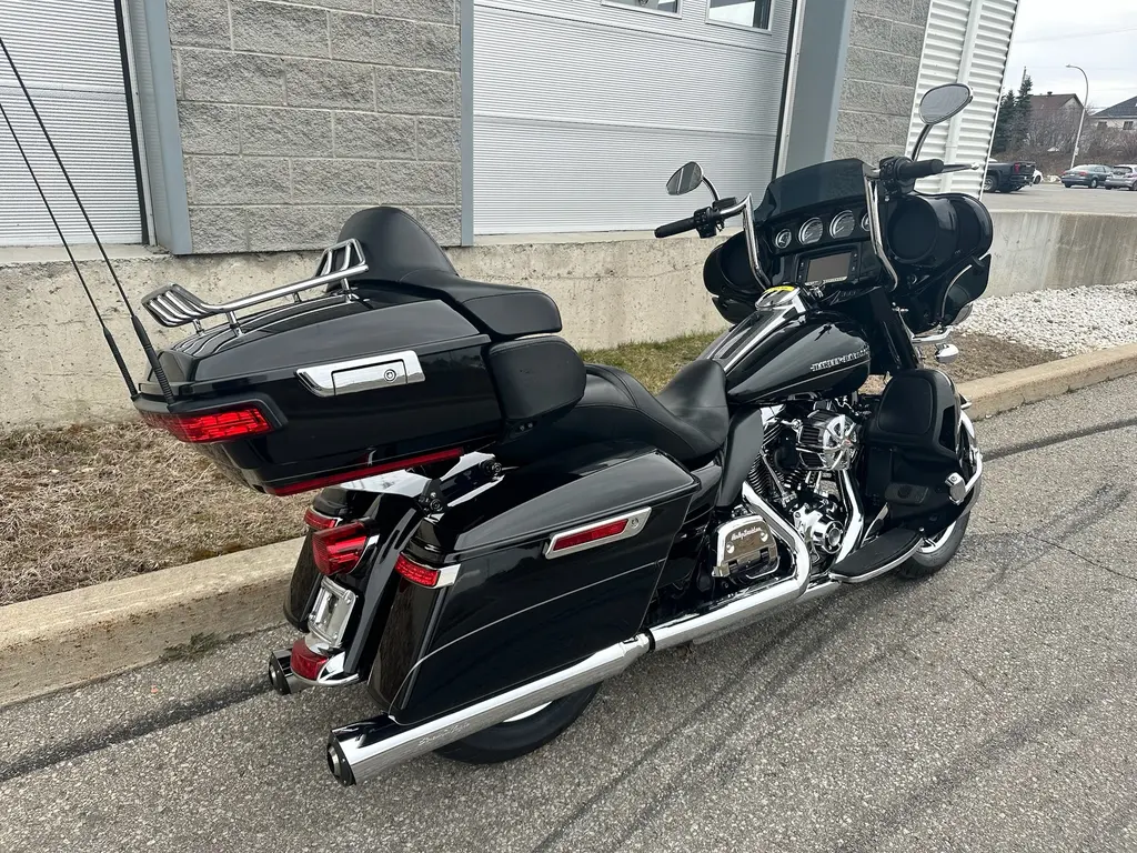 Harley-Davidson FLHTK 2014