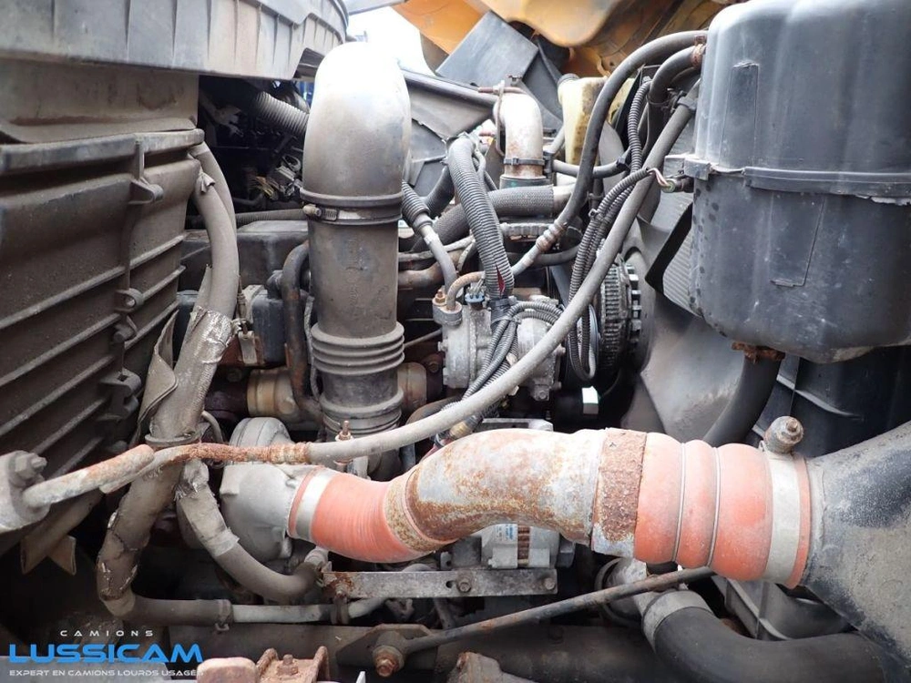International 7400 2010