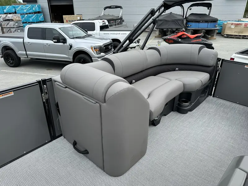 2024 Avalon Catalina Entertainer MOTEUR YAMAHA 150HP INCLUS