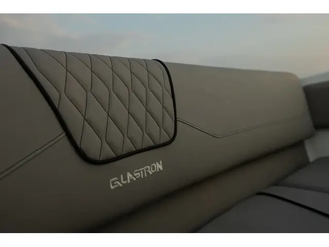 2024 Glastron GX215 4.5L MERCRUISER 4.5L 250HP