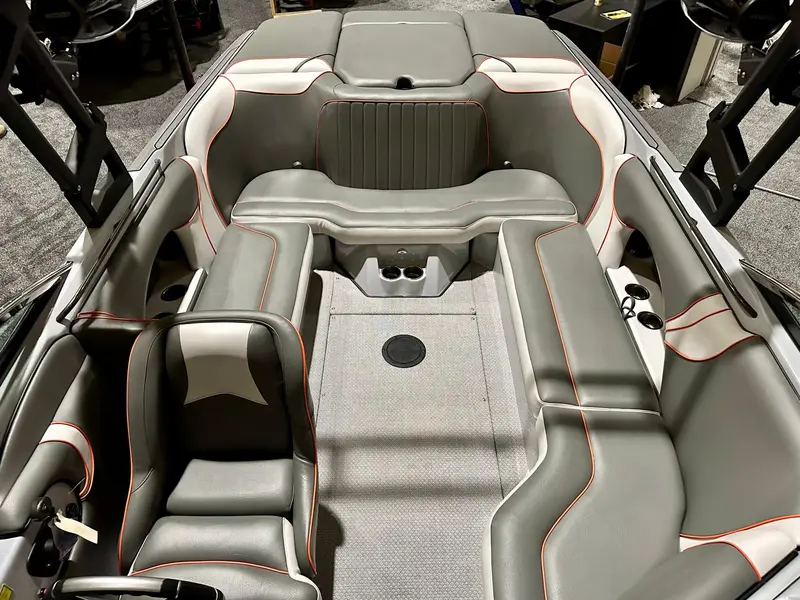 Sanger V237 SX INDMAR 6.2L RAPTOR 400 2024