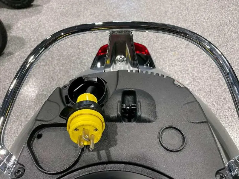 2023 Vespa ELETTRICA 70KM/H - 45MP/H