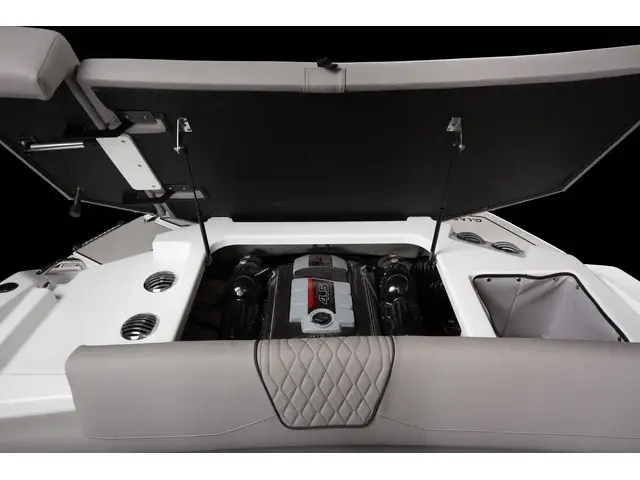 2024 Glastron GX195 MERCRUISER 4.5L 250HP