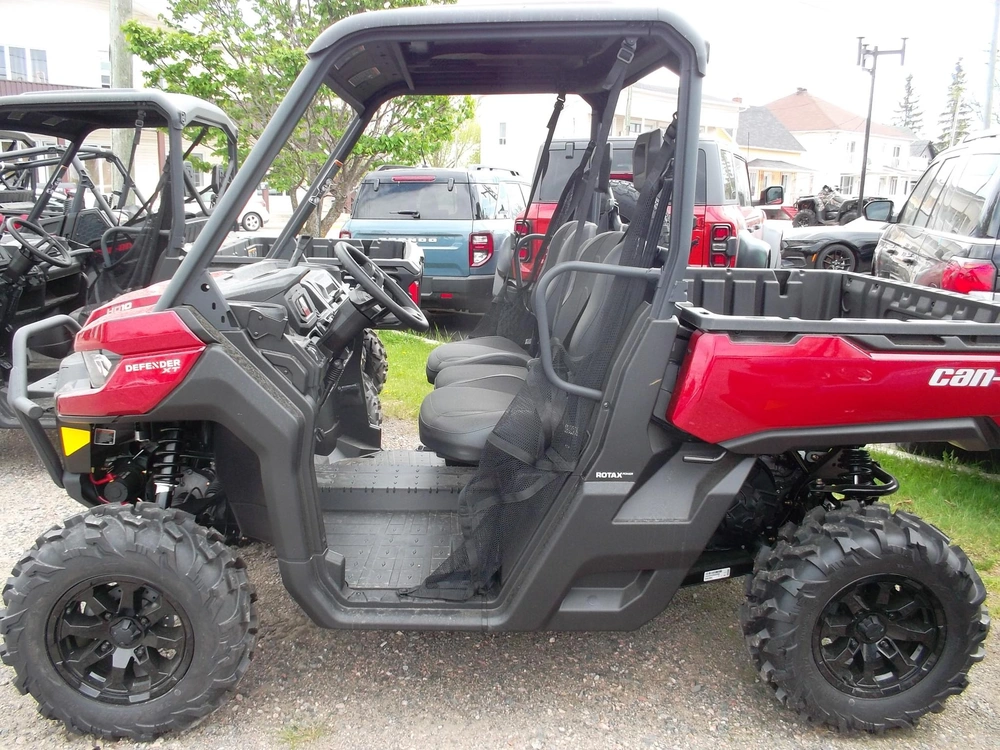 Can Am Defender Xt Hd10 2024 alt