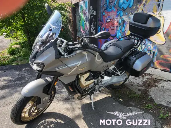 Moto Guzzi V100 MANDELLO 2023 - AVIAZIONE NAVALE