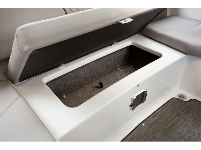 2024 Glastron Gx 215 W/mercruiser 4.5l Mpi alt