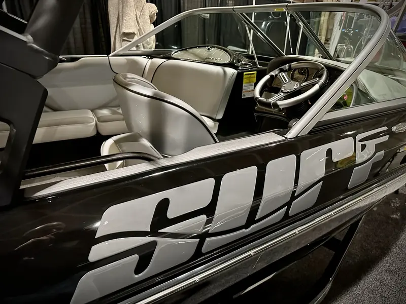 2024 Sanger V215 S INDMAR 6.2L RAPTOR 400