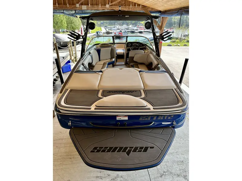 2023 Sanger V237 XTZ INDMAR 6.2L RAPTOR 400