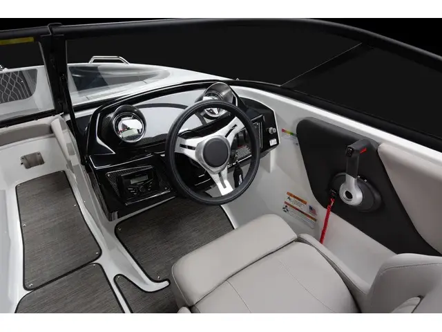 2024 Glastron GX195 MERCRUISER 4.5L 250HP