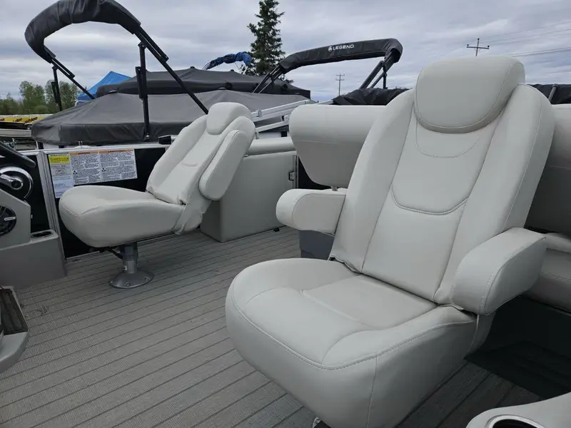 2024 Sylvan MIRAGE 8520 CLZ DH