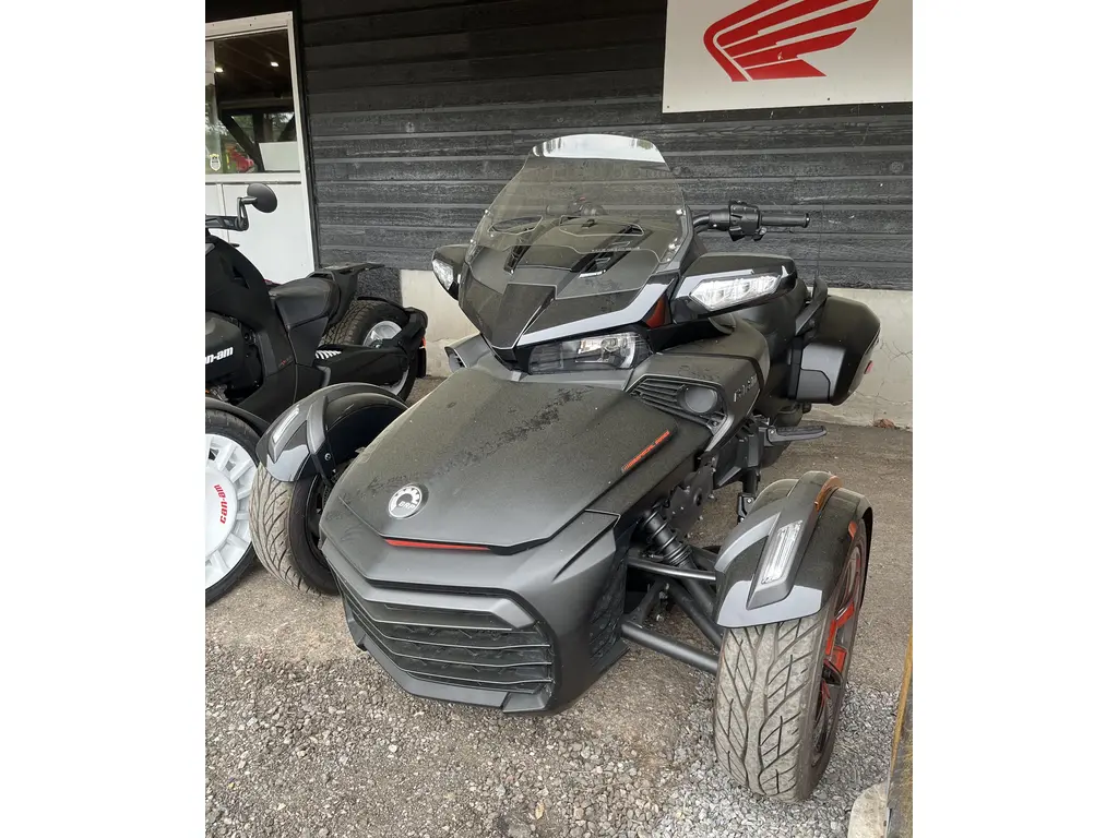 2016 Can-Am F3 LTD 1330 ACE SE6 special series