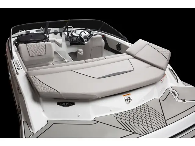 2024 Glastron GX195 MERCRUISER 4.5L 250HP