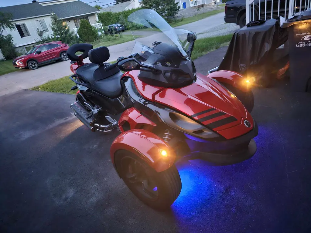 Can-Am SPYDER RSS  2009