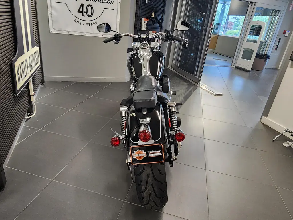 Harley-Davidson FXDWG Dyna Wide GlideFXDWG 2016