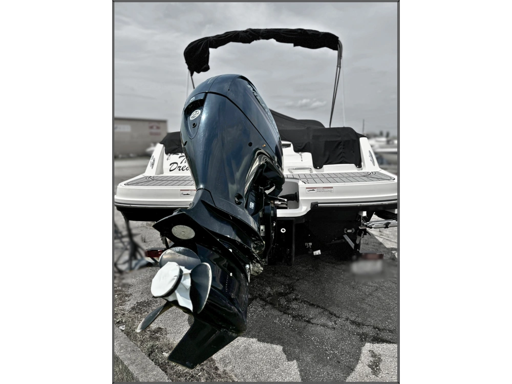 2018 Bayliner Vr5 Outboard alt
