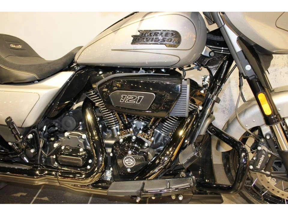 Harley-davidson Street Glide Cvo 2023 alt