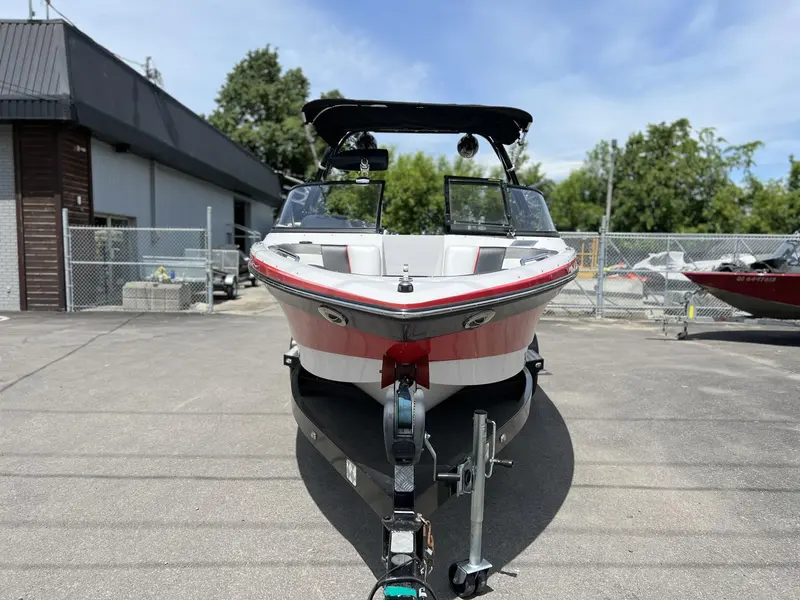 2012 SUPER AIR NAUTIQUE TEAM 230 **MODELE 23 PIEDS RARE SUR LE MARCHÉ**