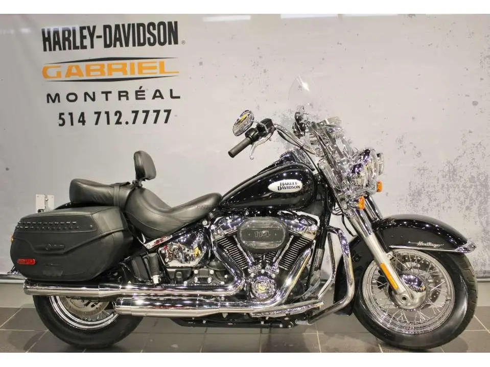2023 Harley-Davidson FLHCS