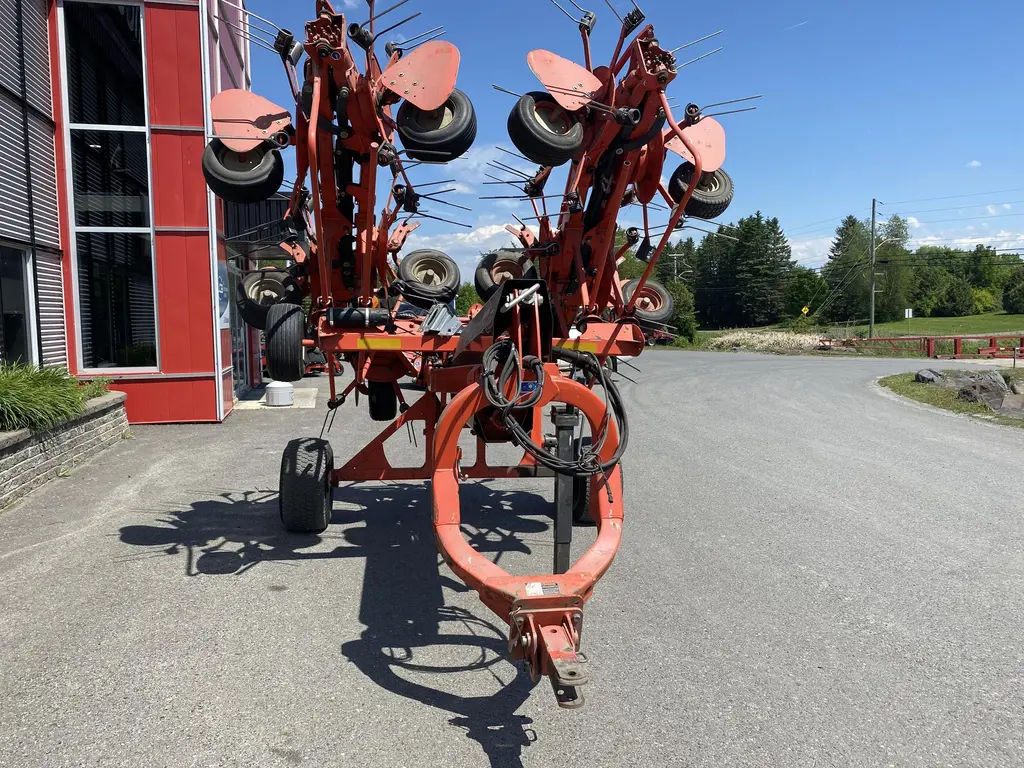 2018 Kuhn GF10812