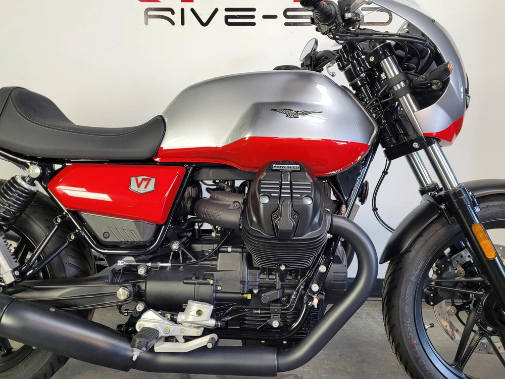 Moto Guzzi V7 Stone Corsa *2.99% / 48 Mois💳 2024 alt