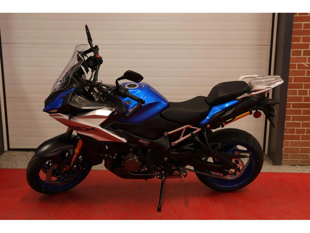 2024 Suzuki Gsxs1000gxpm4 alt