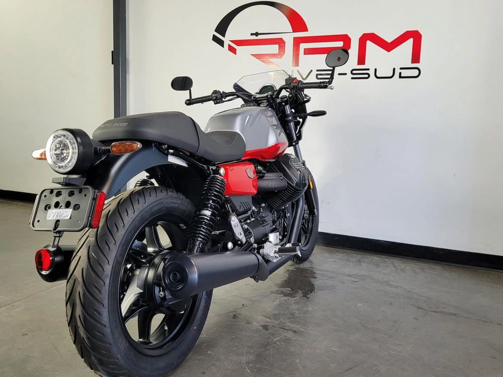 Moto Guzzi V7 Stone Corsa *2.99% / 48 Mois💳 2024 alt
