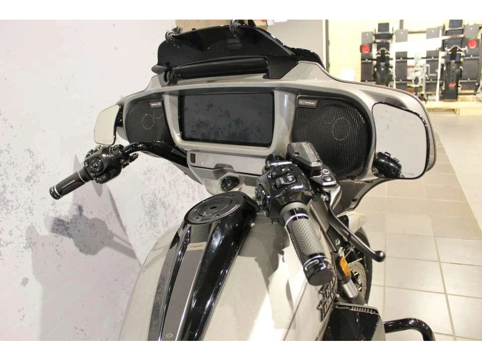 Harley-davidson Street Glide Cvo 2023 alt