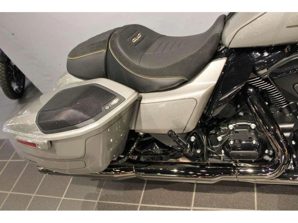 Harley-davidson Street Glide Cvo 2023 alt