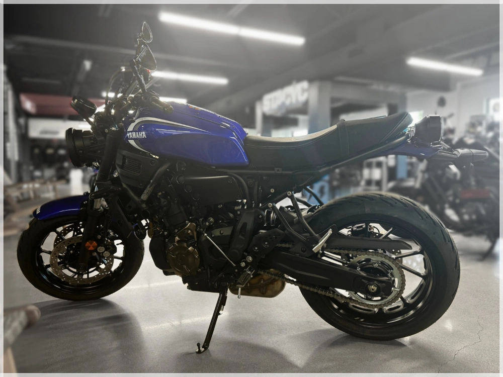 2024 Yamaha Xsr700 alt