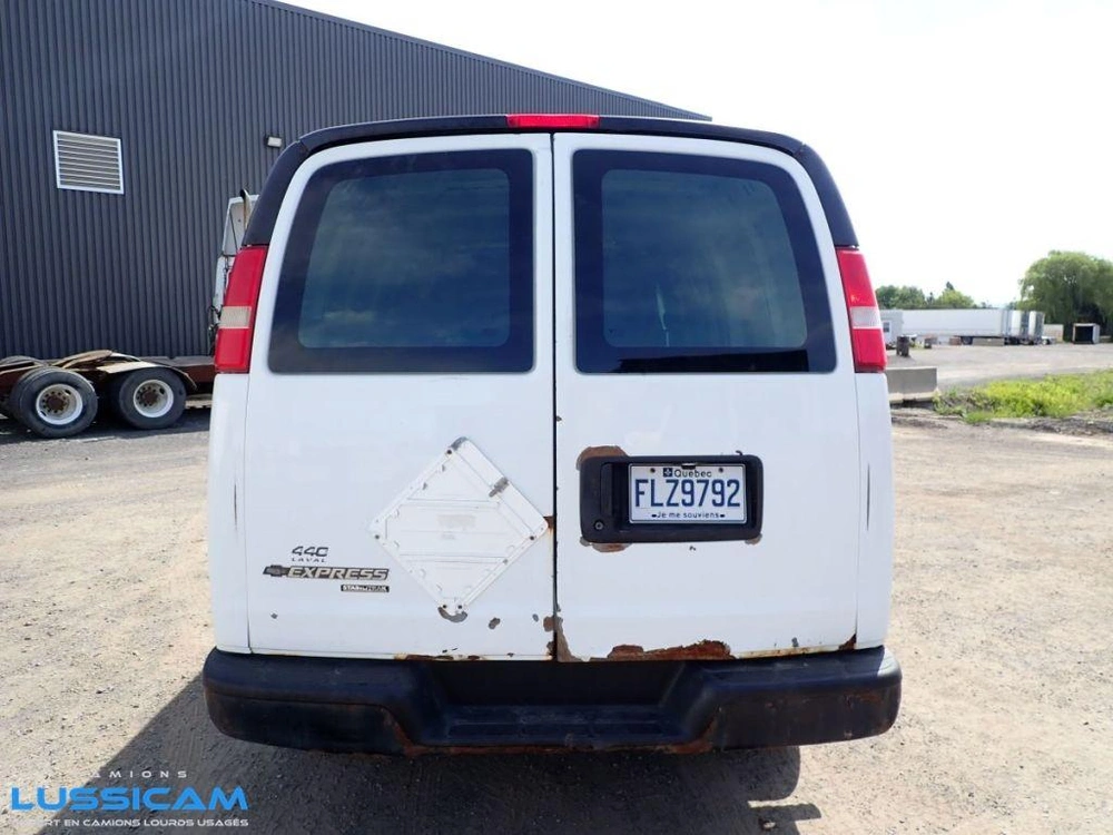 Chevrolet Express 2012