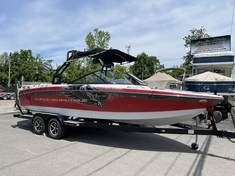 2012 SUPER AIR NAUTIQUE TEAM 230 **MODELE 23 PIEDS RARE SUR LE MARCHÉ**