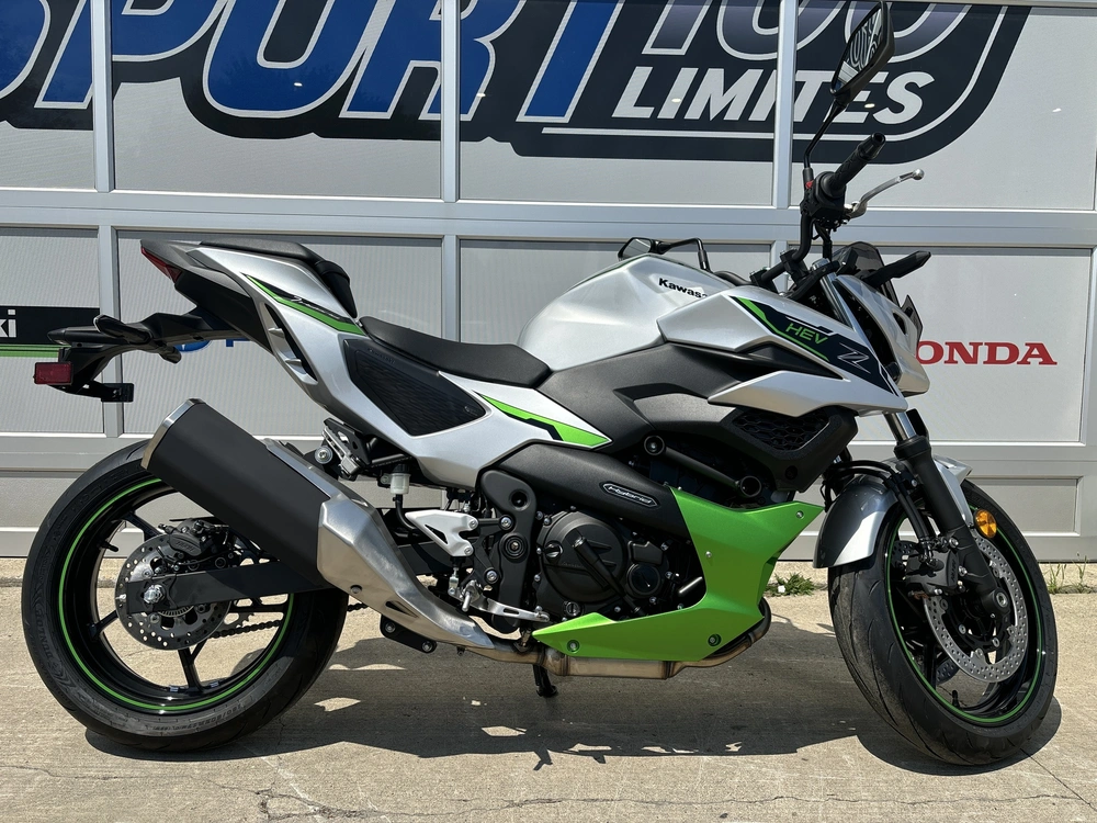 Kawasaki Z7 Hybrid 2024 alt