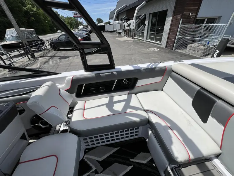 2012 SUPER AIR NAUTIQUE TEAM 230 **MODELE 23 PIEDS RARE SUR LE MARCHÉ**