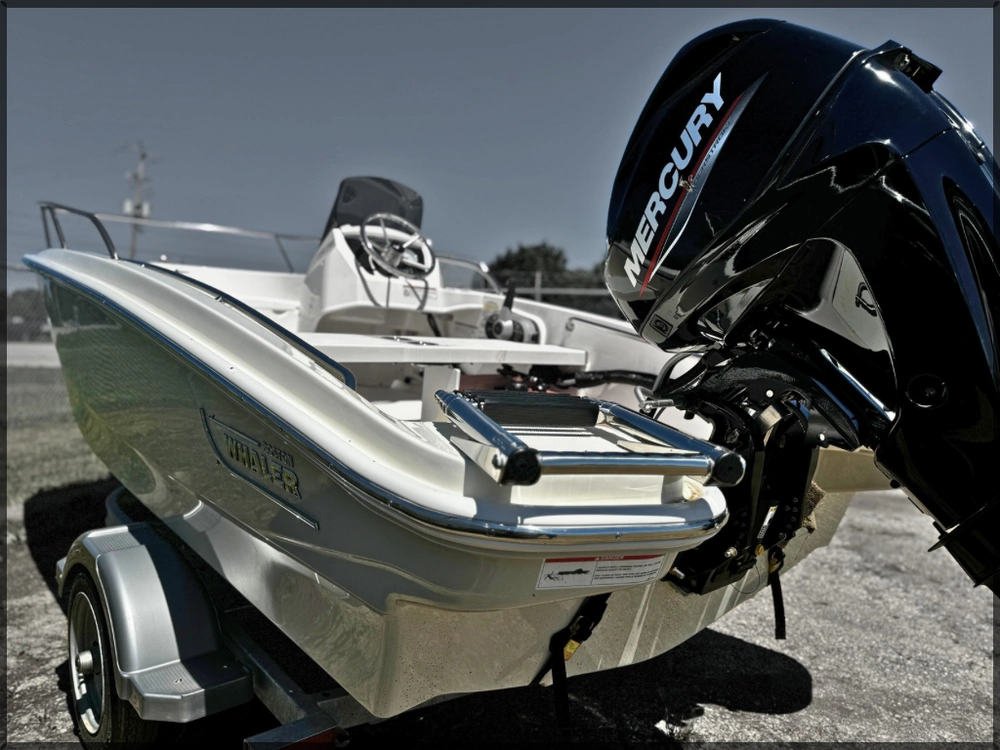 2024 Boston Whaler 130 Super Sport alt