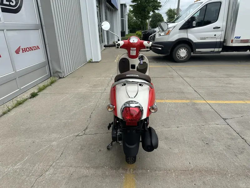 2025 Honda Giorno Scooter