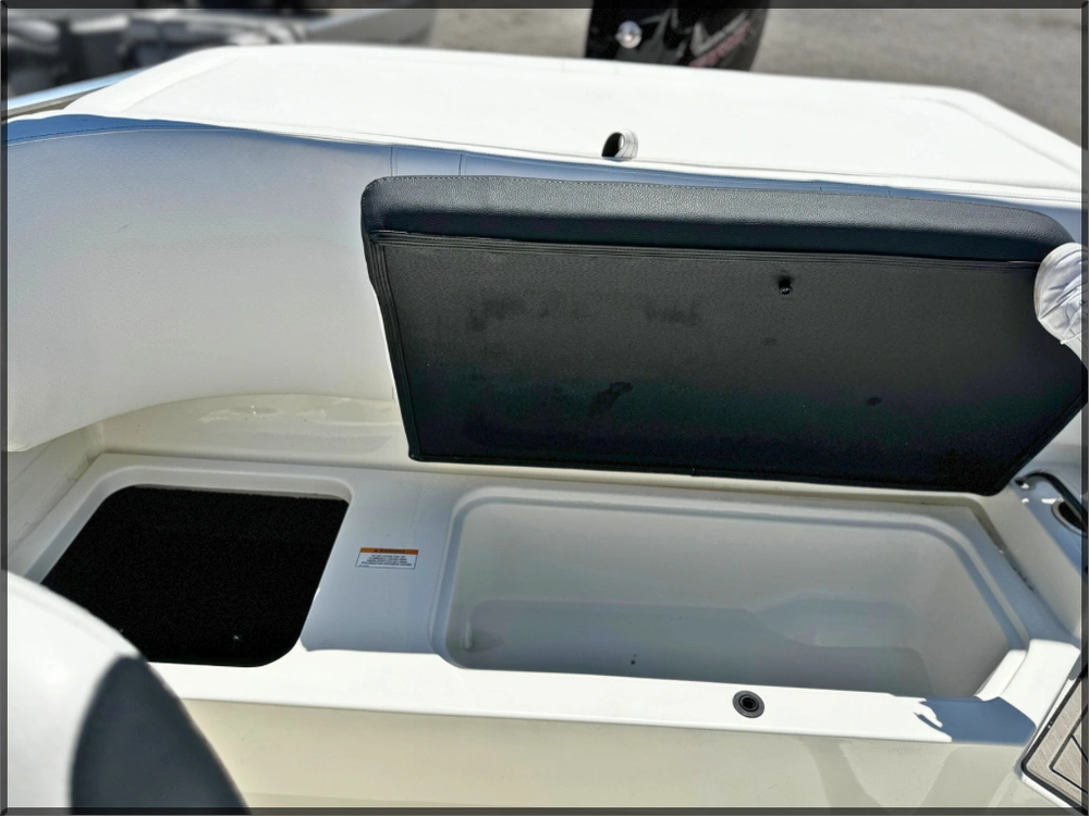 2023 Sea Ray Spo190 alt