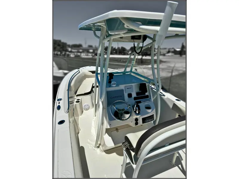 Sailfish 220 CC 2022