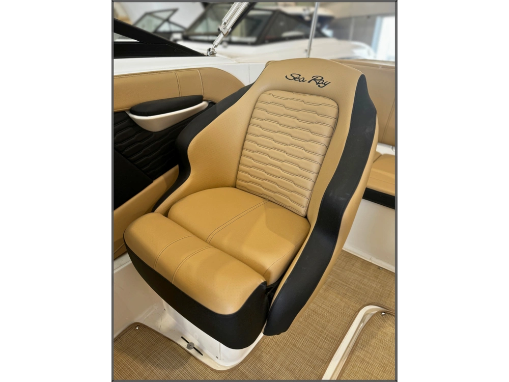 2023 Sea Ray Spx190 No Luxury Tax* alt