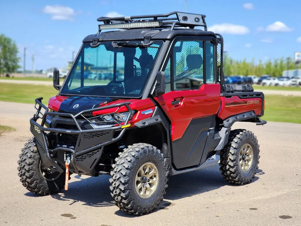 2024 Can-Am *DEMO* Defender Limited HD10