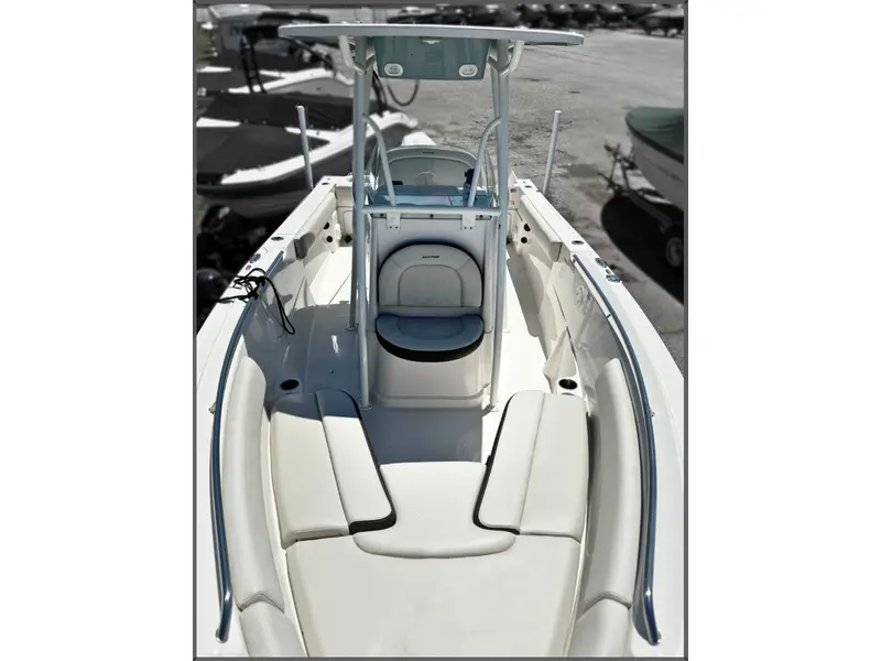 Sailfish 220 CC 2022