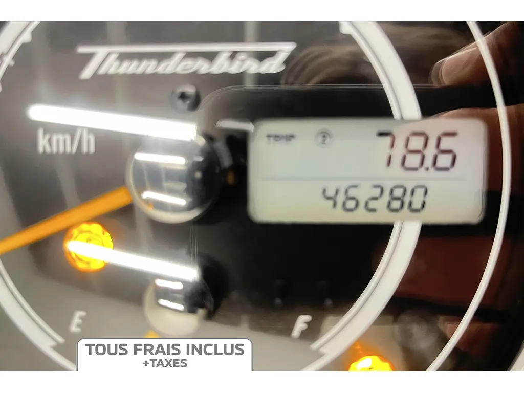 2014 Triumph Thunderbird Commander ABS - Frais inclus+Taxes