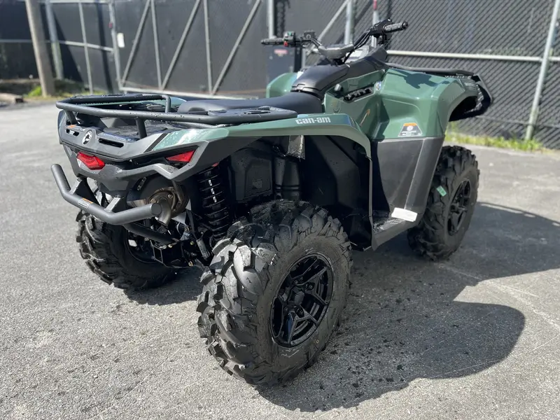 2024 Can-Am OUTLANDER PRO XUHD7